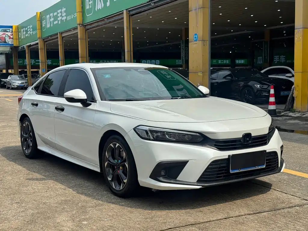 Honda Civic — фото 3
