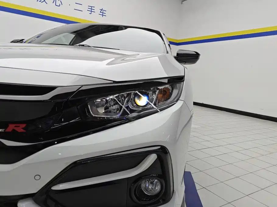 Honda Civic — фото 5