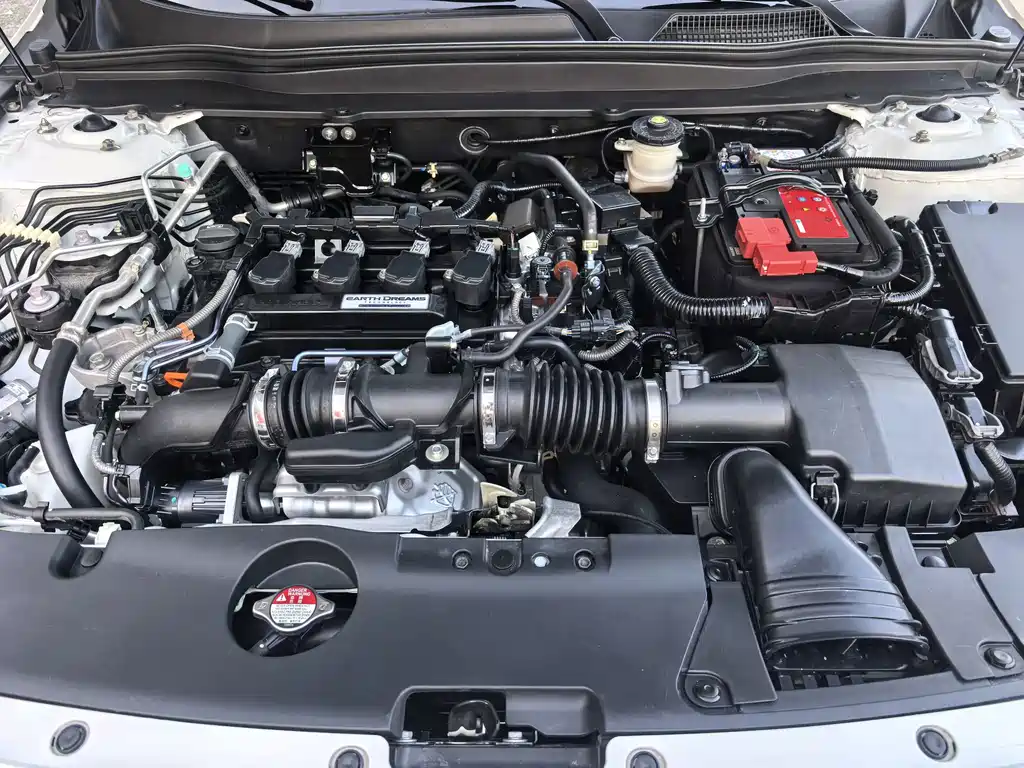 Honda Accord — фото 17