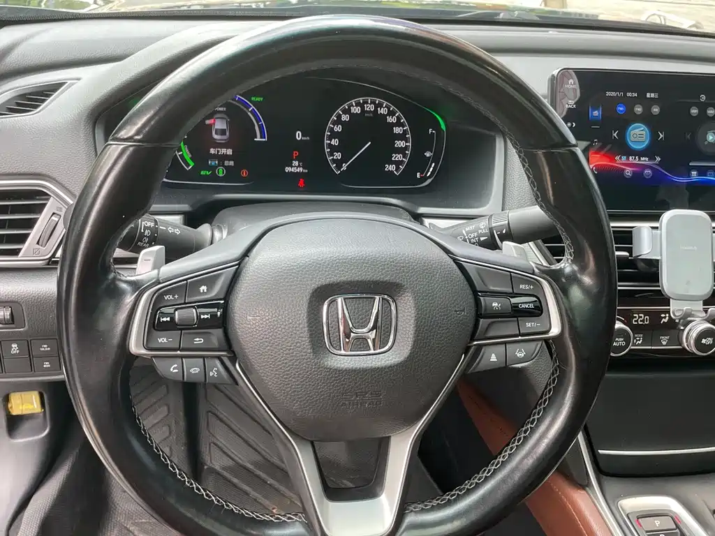 Honda Inspire — фото 9