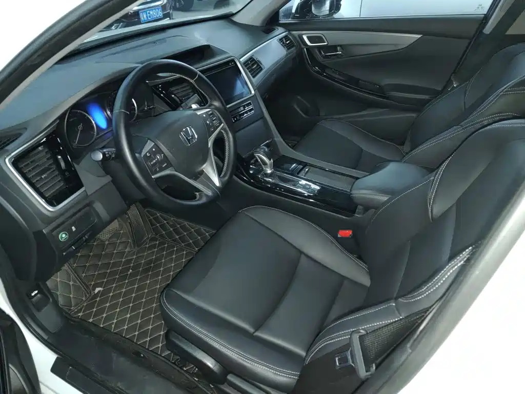 Honda Spirior — фото 9
