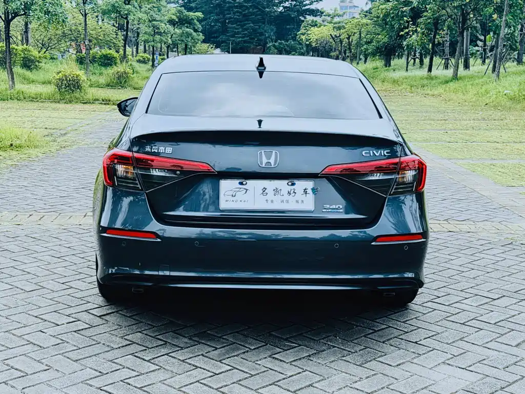 Honda Civic — фото 5
