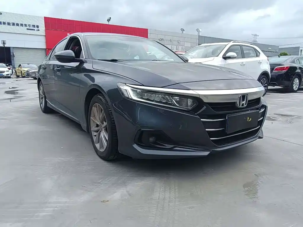 Honda Accord — фото 3
