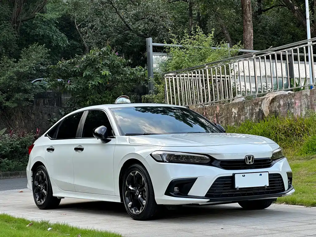 Honda Civic — фото 3