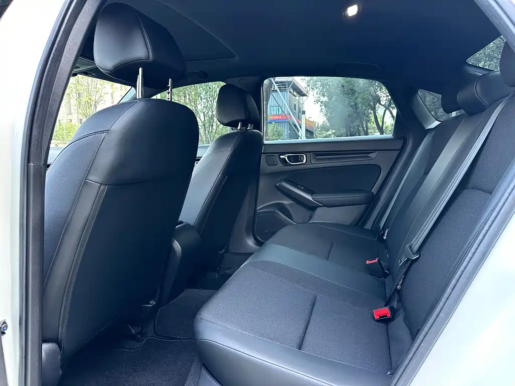 Honda Civic — фото 6