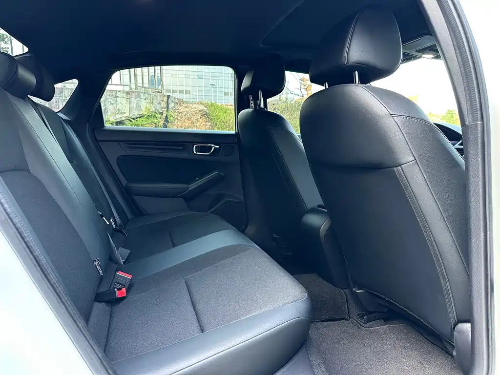 Honda Civic — фото 8