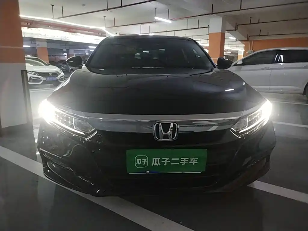Honda Accord — фото 3