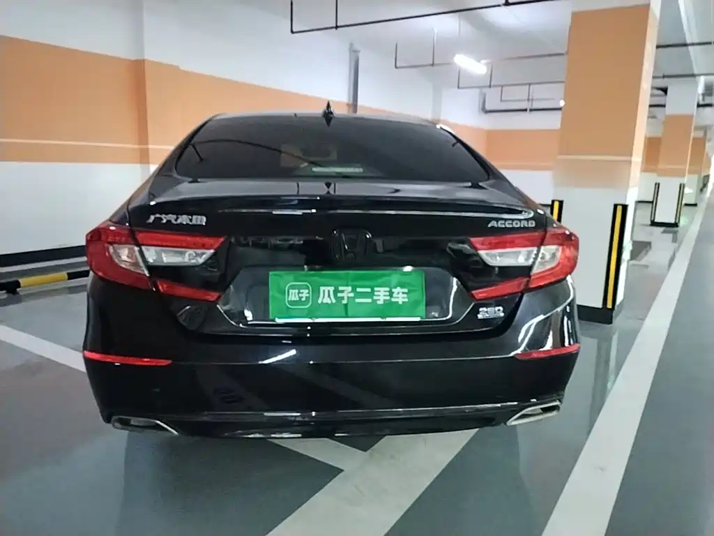 Honda Accord — фото 6