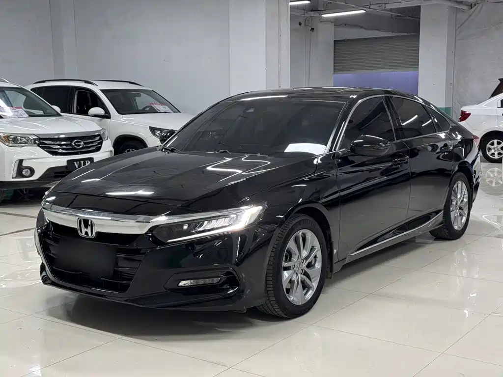 Honda Accord — фото 2