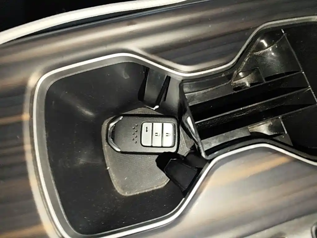Honda Accord — фото 14