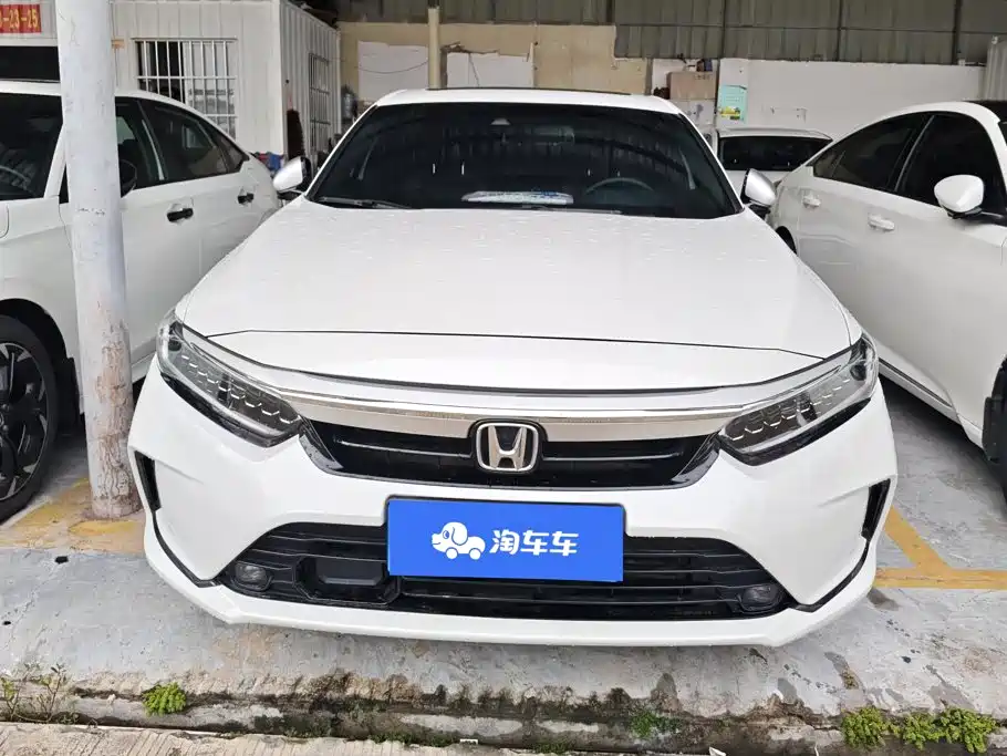Honda Inspire — фото 2