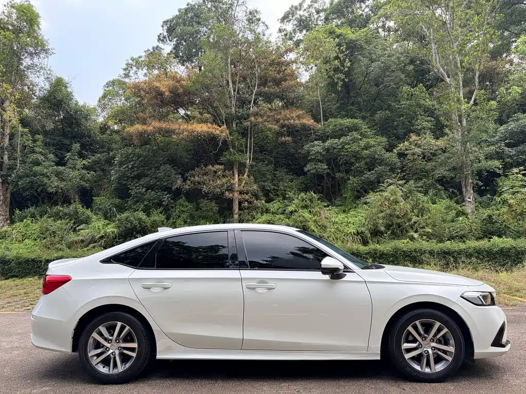 Honda Civic — фото 6