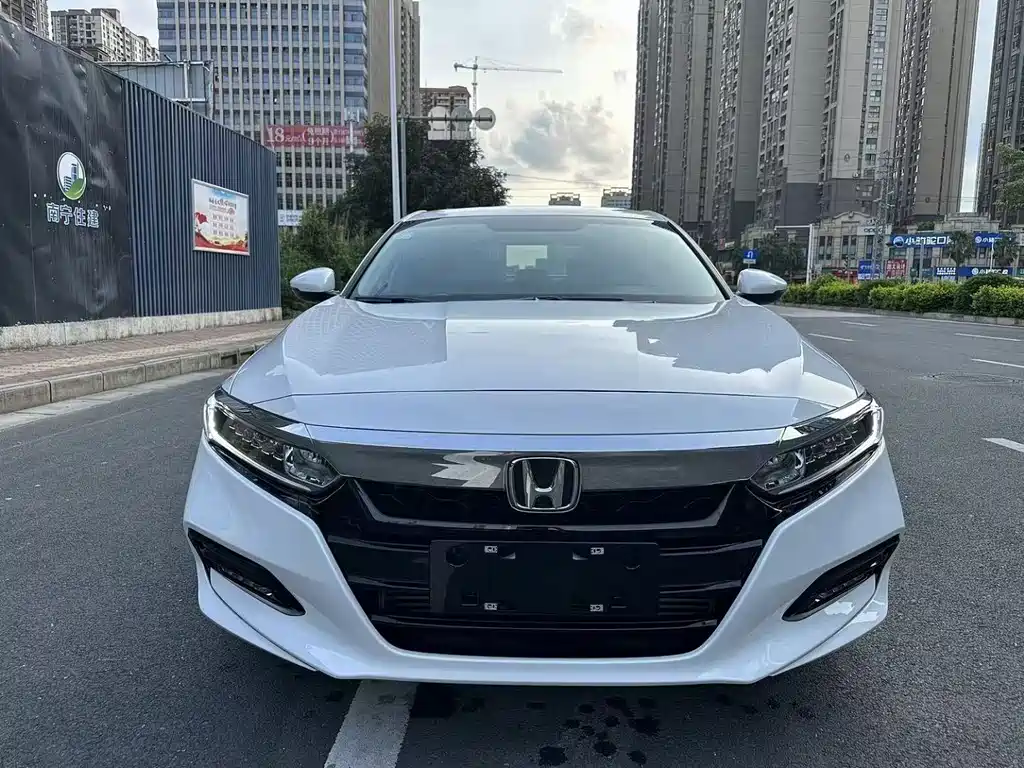 Honda Accord — фото 2