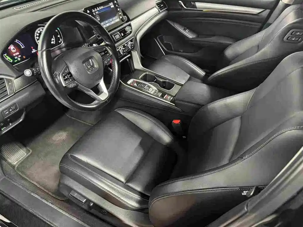 Honda Accord — фото 4