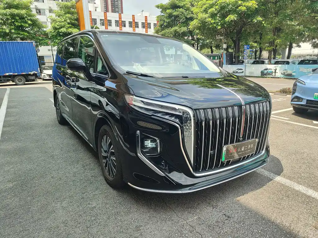 Hongqi Hongqi HQ9 PHEV — фото 4