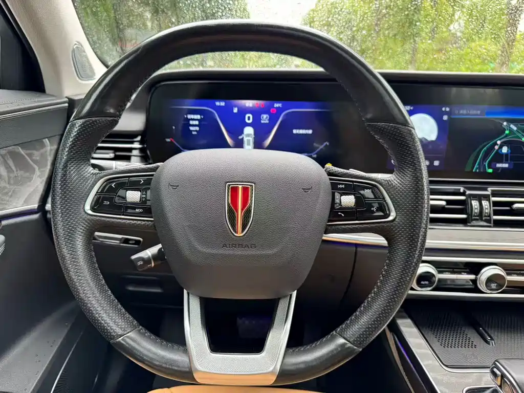 Hongqi Hongqi HS5 — фото 28