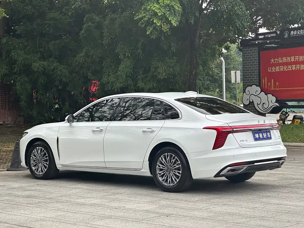 Hongqi Hongqi H5 — фото 4