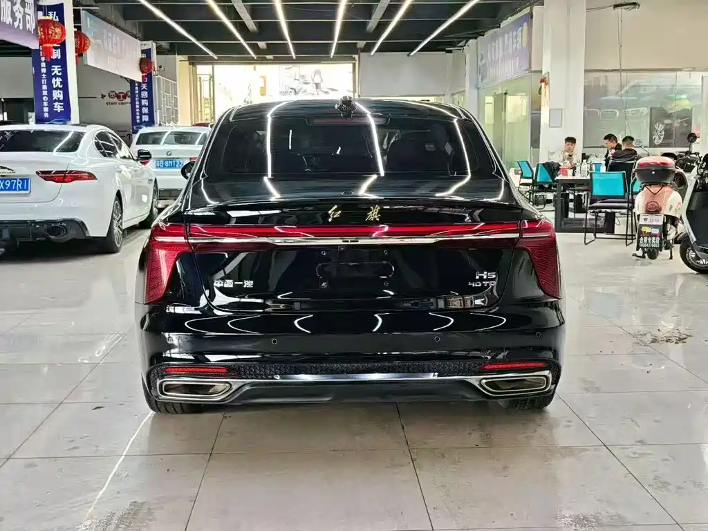 Hongqi Hongqi H5 — фото 7