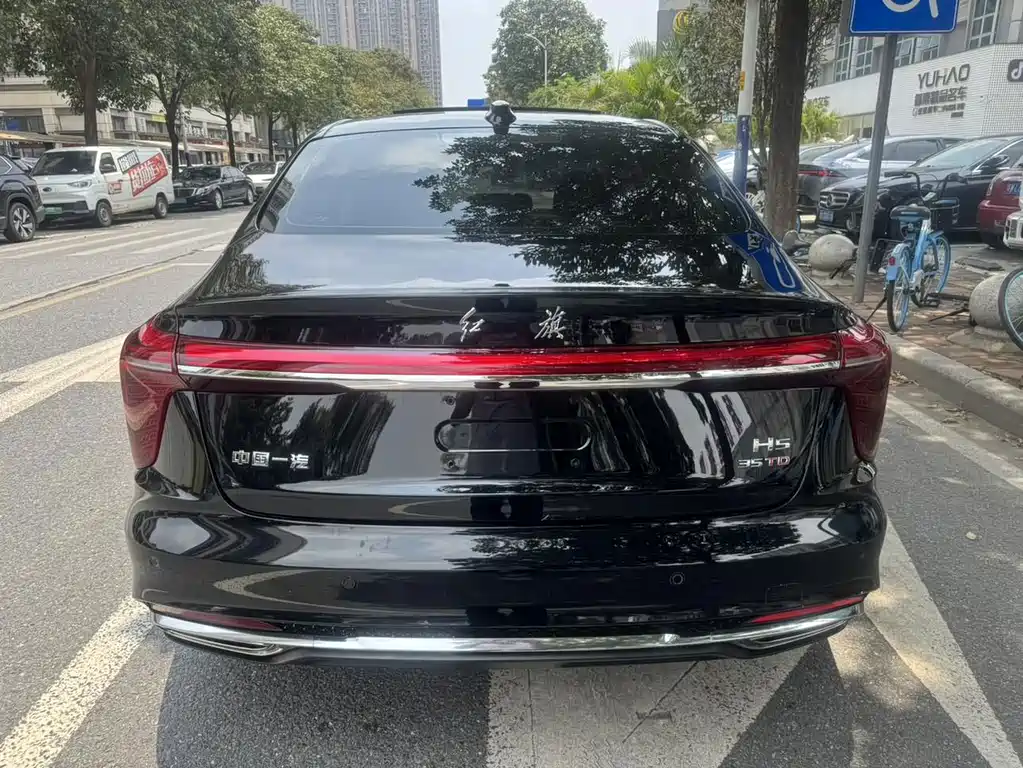 Hongqi Hongqi H5 — фото 14
