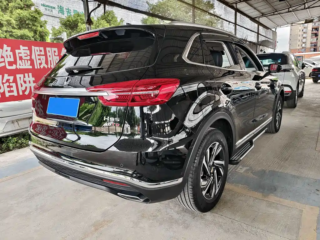 Hongqi Hongqi HS5 — фото 13