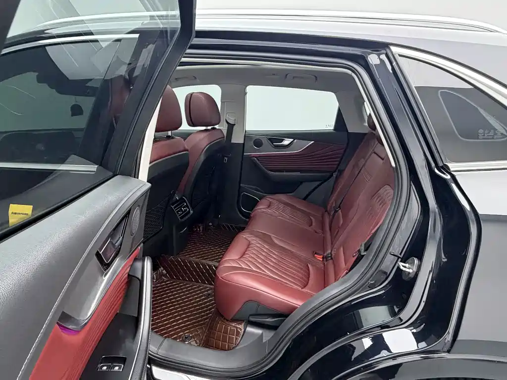 Hongqi Hongqi HS5 — фото 13
