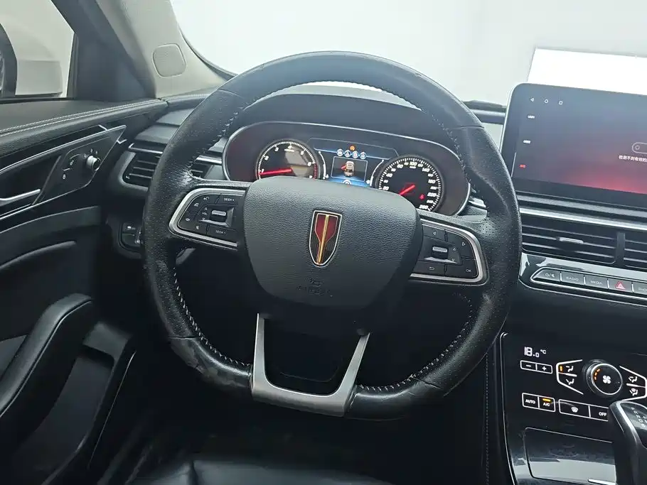 Hongqi Hongqi H5 — фото 15