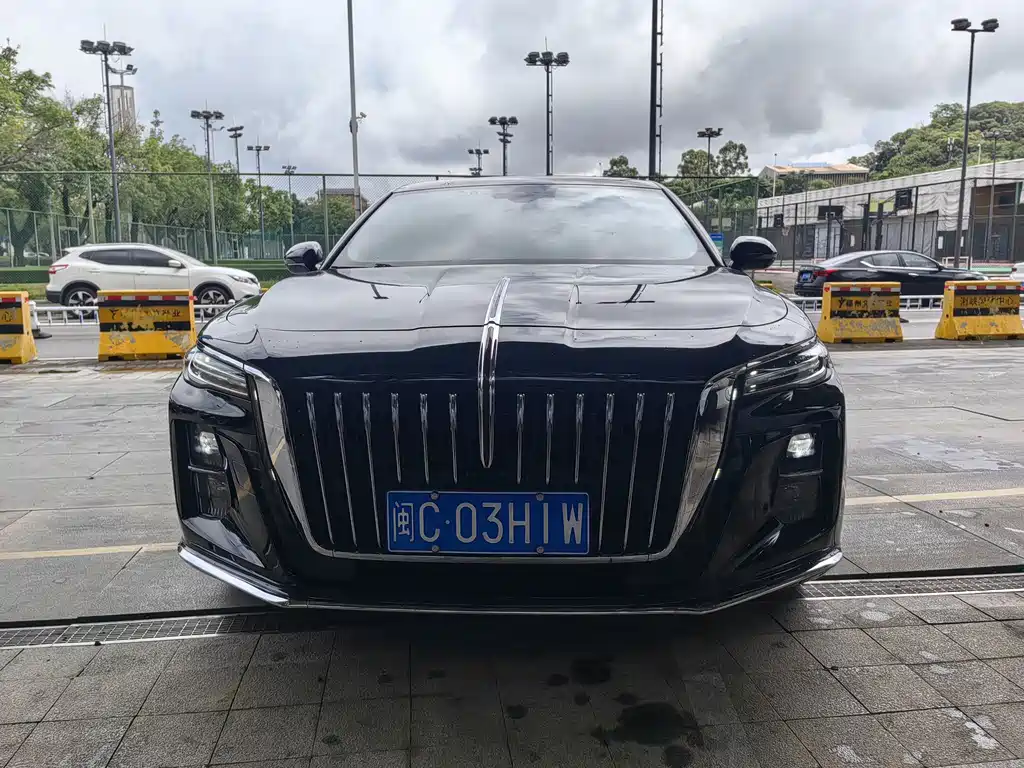 Hongqi Hongqi H5 — фото 2