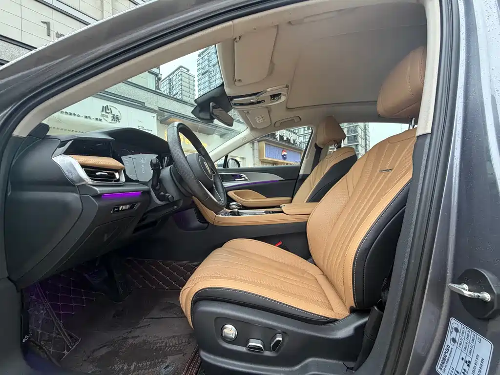 Hongqi Hongqi H5 — фото 10