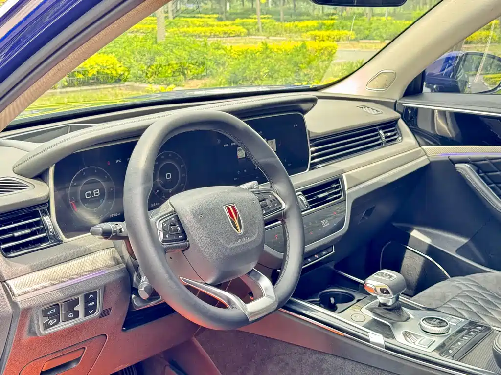 Hongqi Hongqi HS5 — фото 11