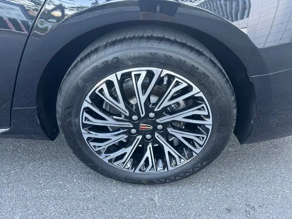 Hongqi Hongqi H5 — фото 20