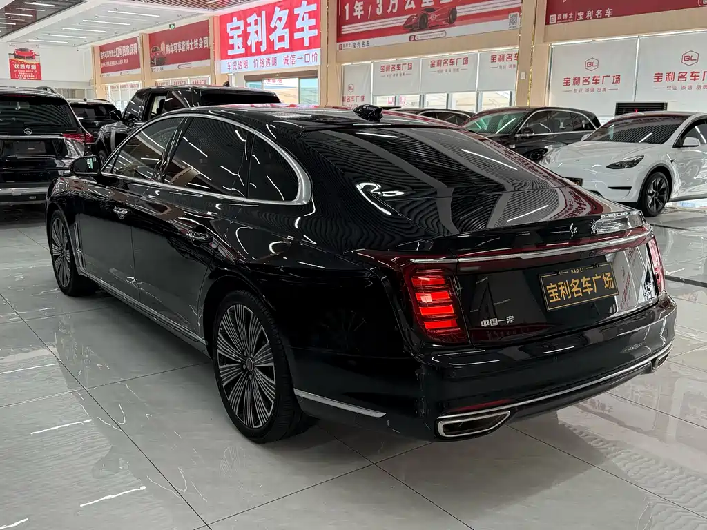 Hongqi Hongqi H9 — фото 6