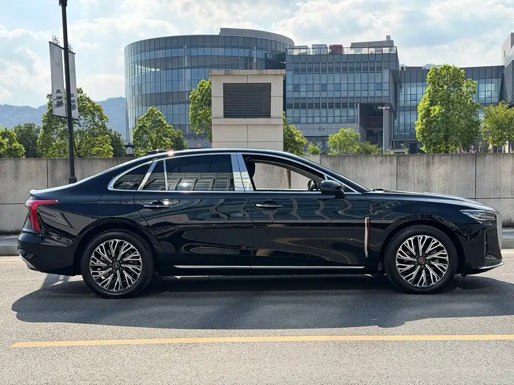 Hongqi Hongqi H5 — фото 4