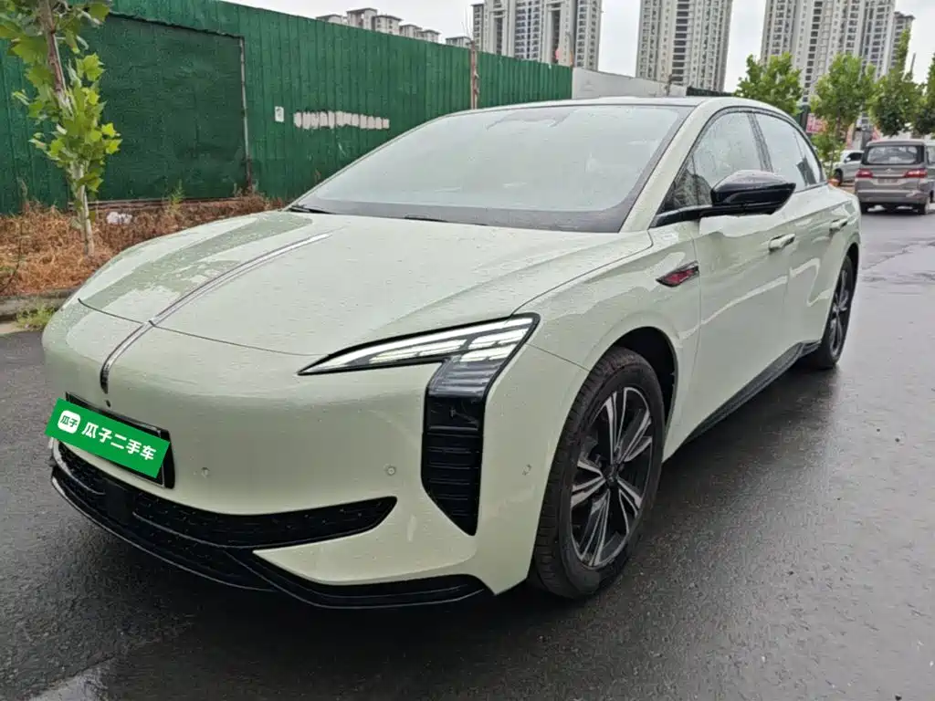 Hongqi Hongqi EH7 — фото 2