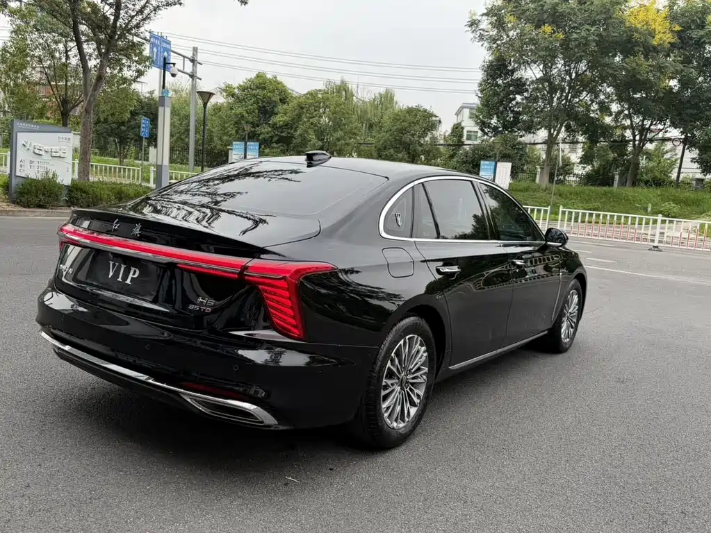 Hongqi Hongqi H5 — фото 3