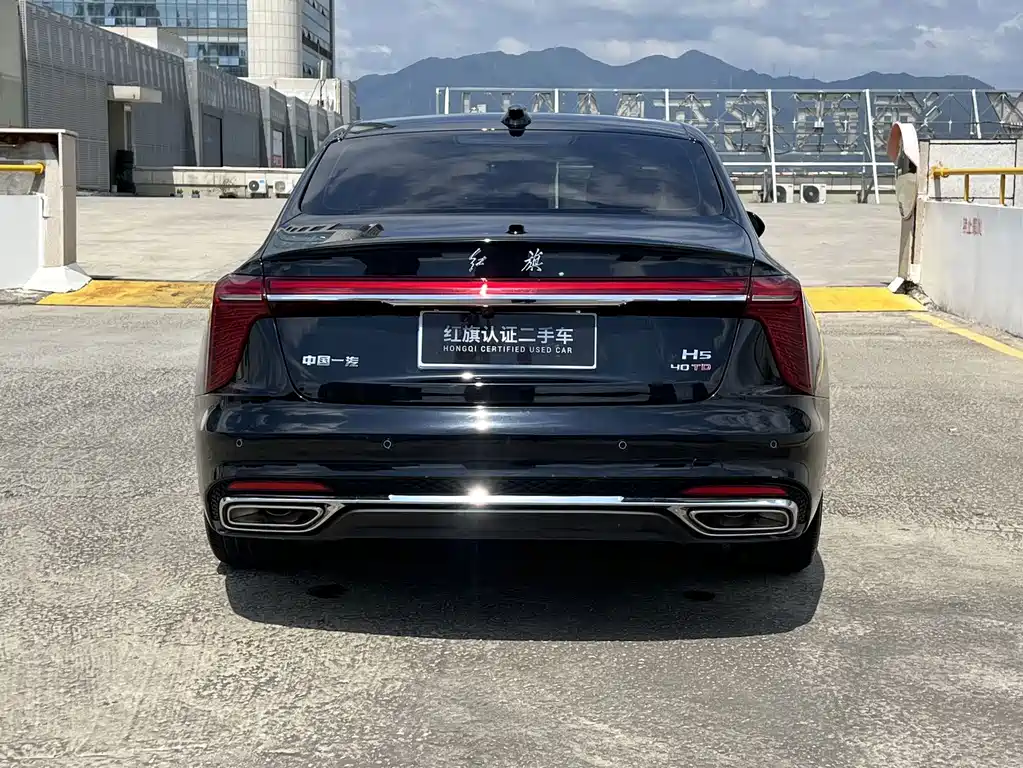 Hongqi Hongqi H5 — фото 9