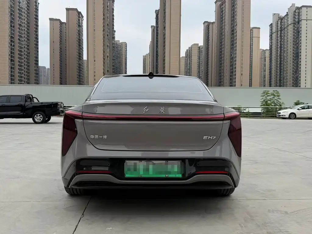 Hongqi Hongqi EH7 — фото 8