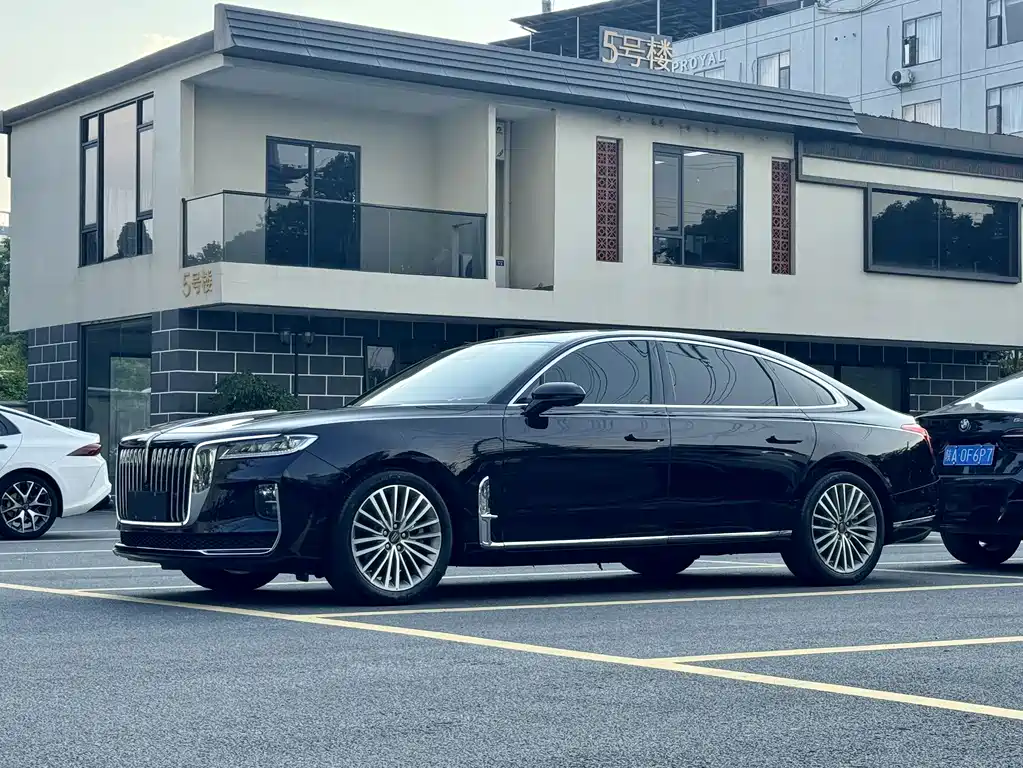 Hongqi Hongqi H9 — фото 2
