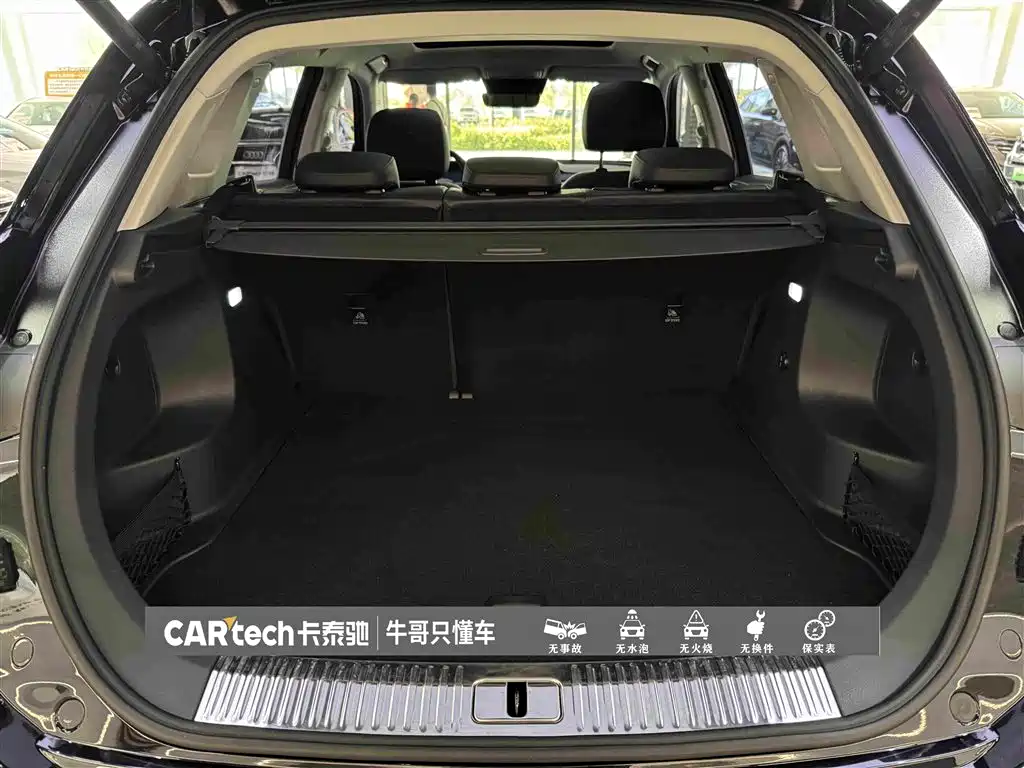 Hongqi Hongqi HS5 — фото 13