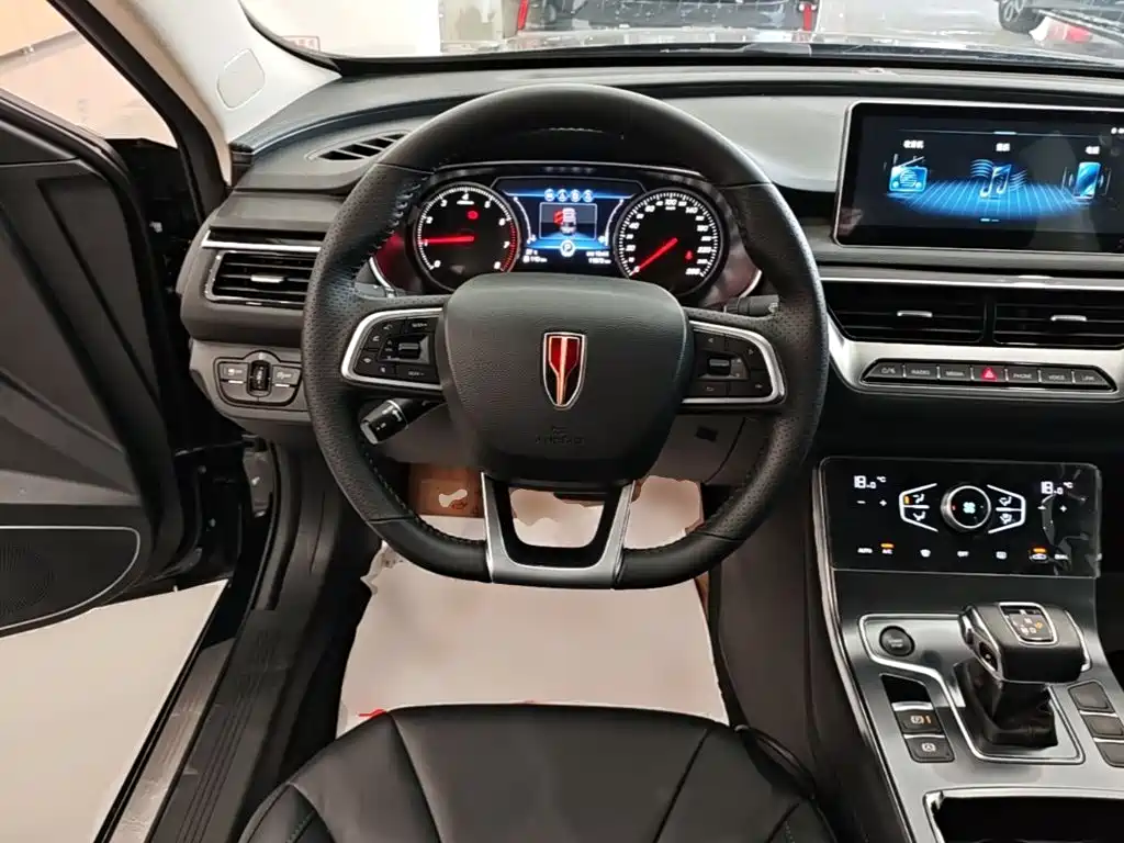 Hongqi Hongqi H5 — фото 11
