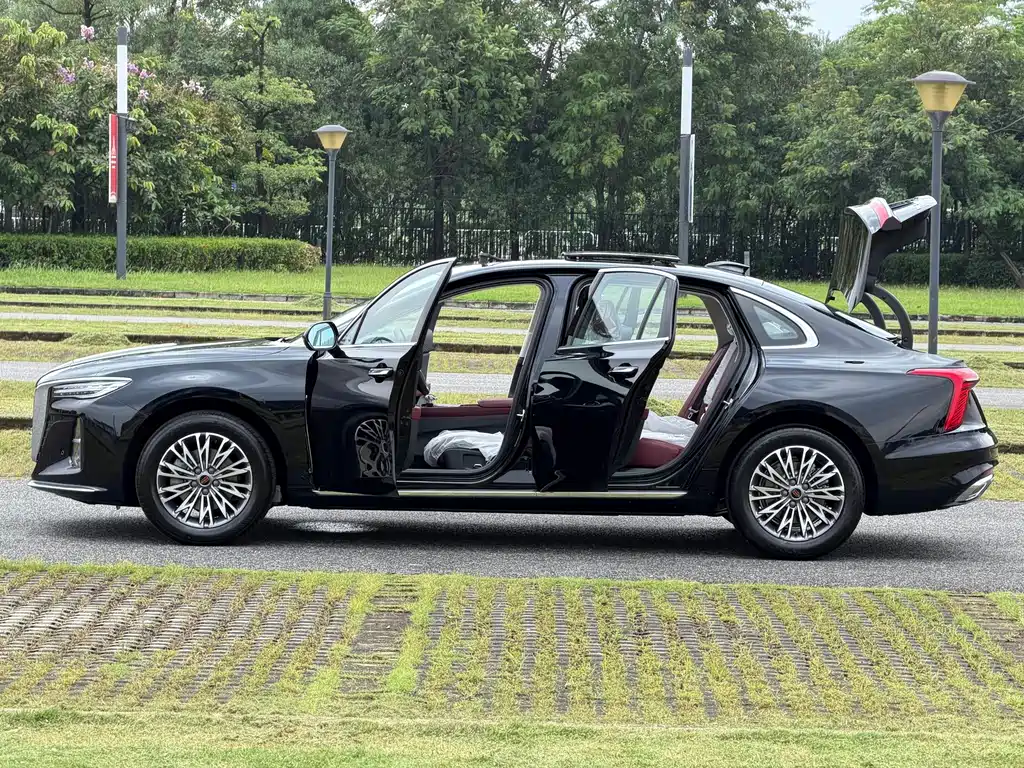 Hongqi Hongqi H5 — фото 29
