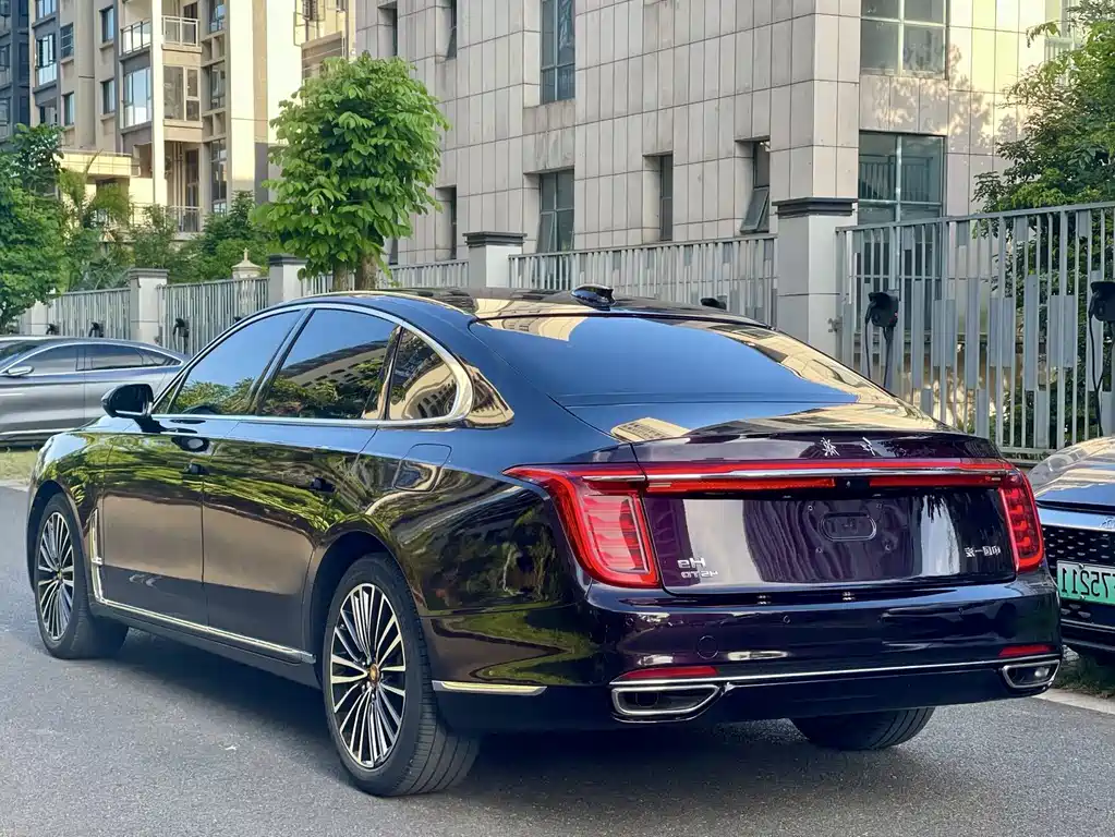Hongqi Hongqi H9 — фото 9