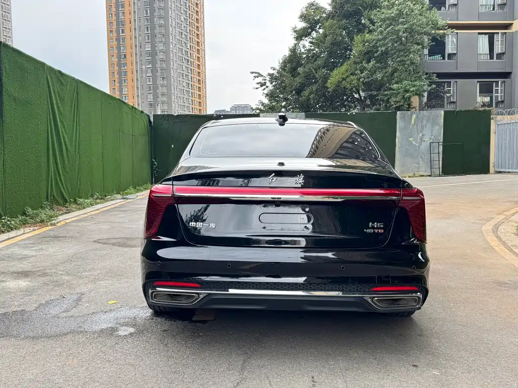 Hongqi Hongqi H5 — фото 14
