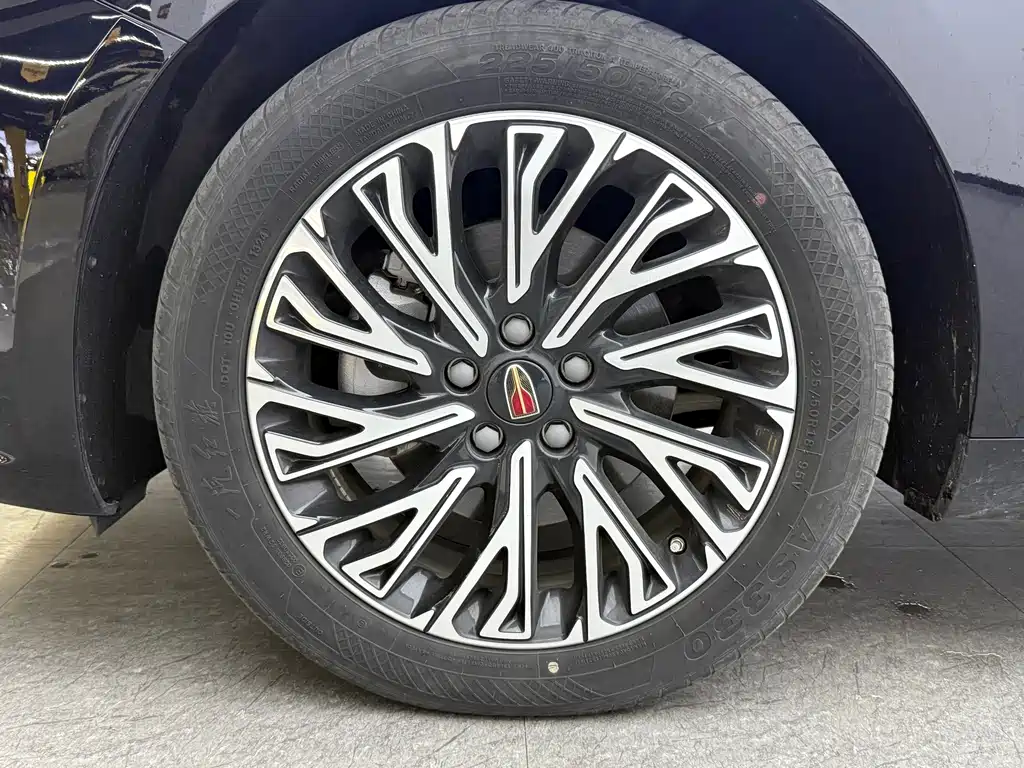 Hongqi Hongqi H5 — фото 14
