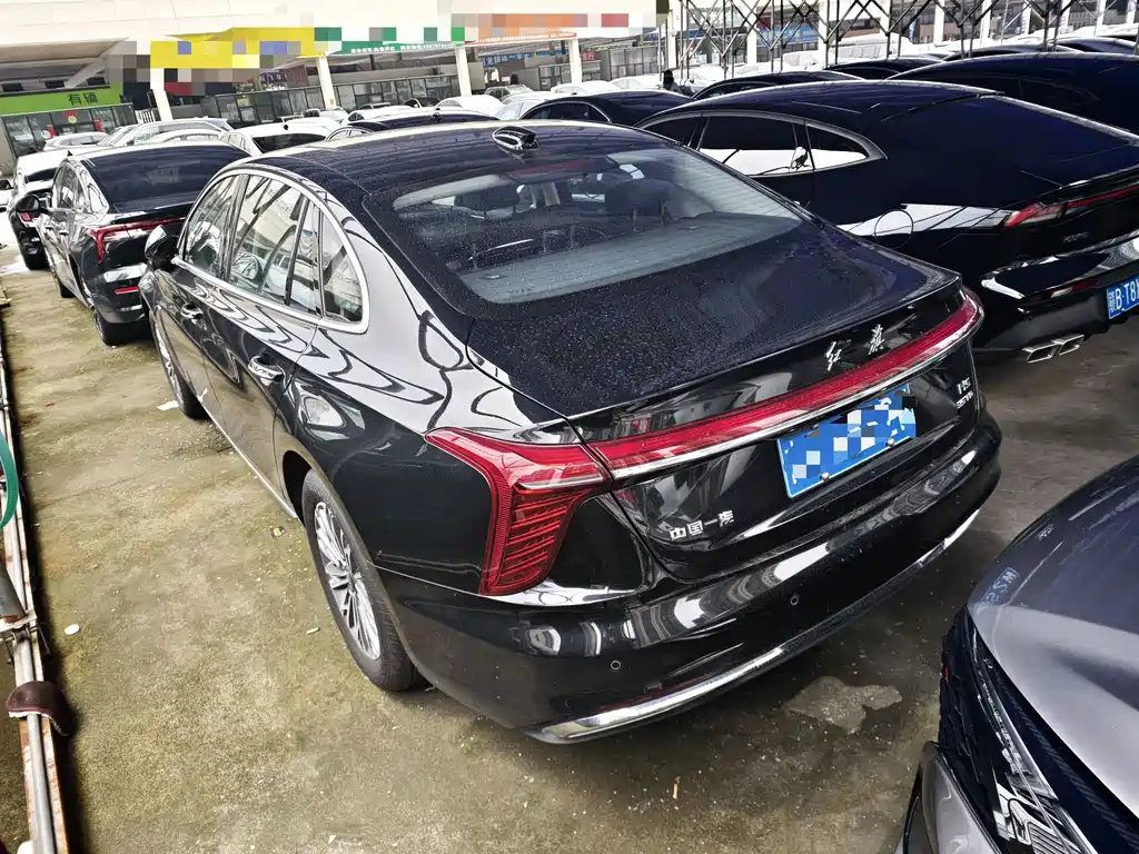 Hongqi Hongqi H5 — фото 13