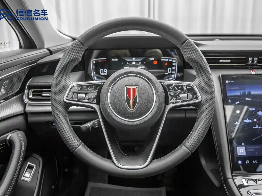 Hongqi Hongqi H5 — фото 17