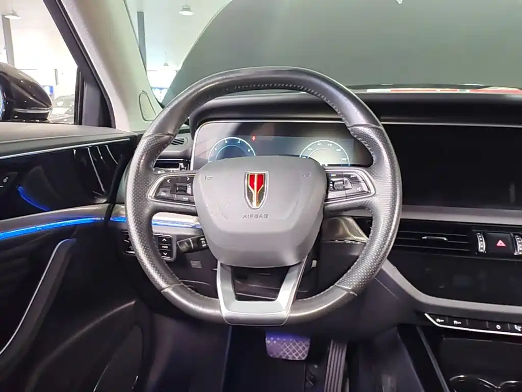 Hongqi Hongqi HS5 — фото 11
