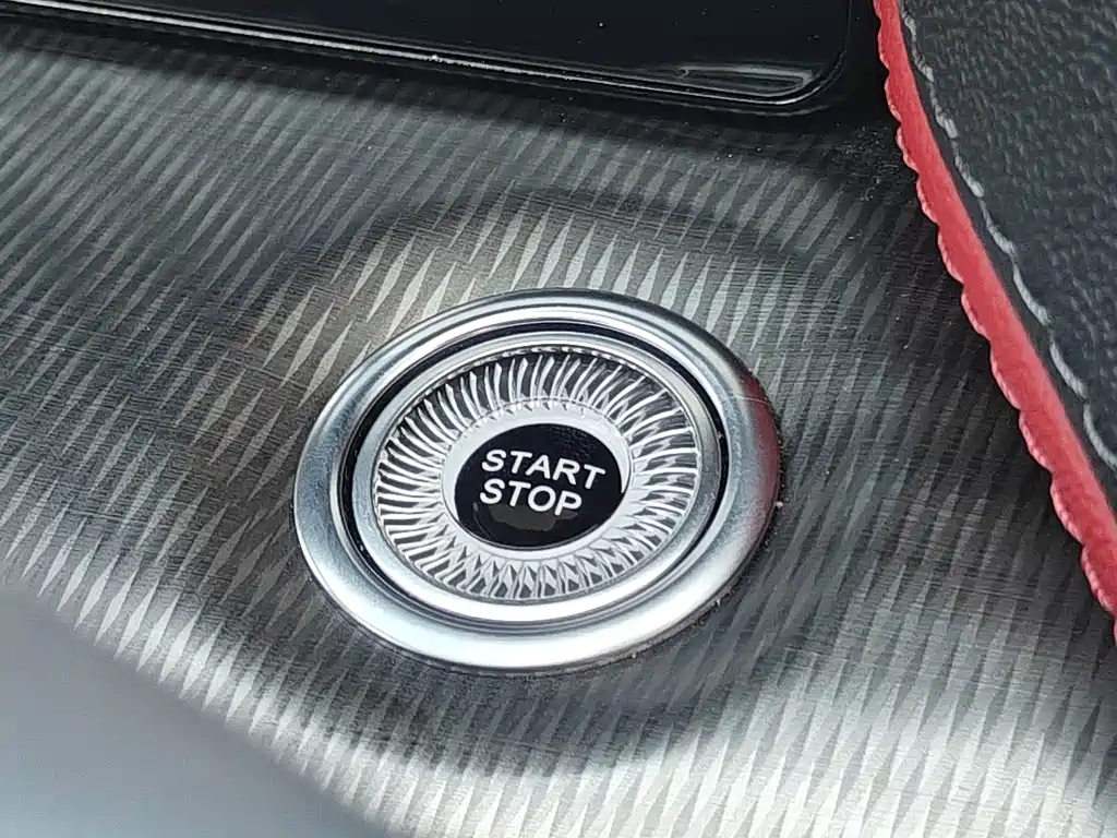 Hongqi Hongqi H6 — фото 19
