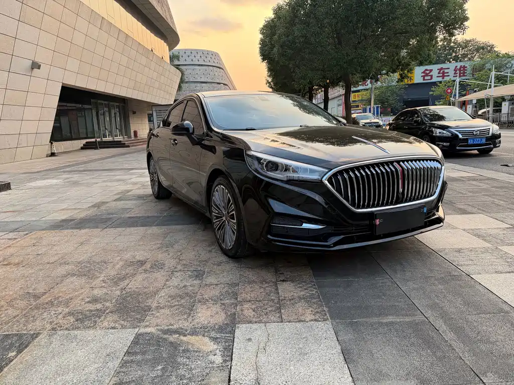 Hongqi Hongqi H5 — фото 3