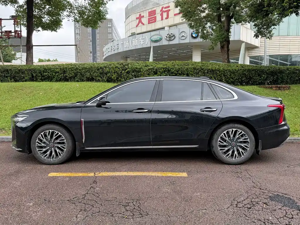Hongqi Hongqi H5 — фото 3