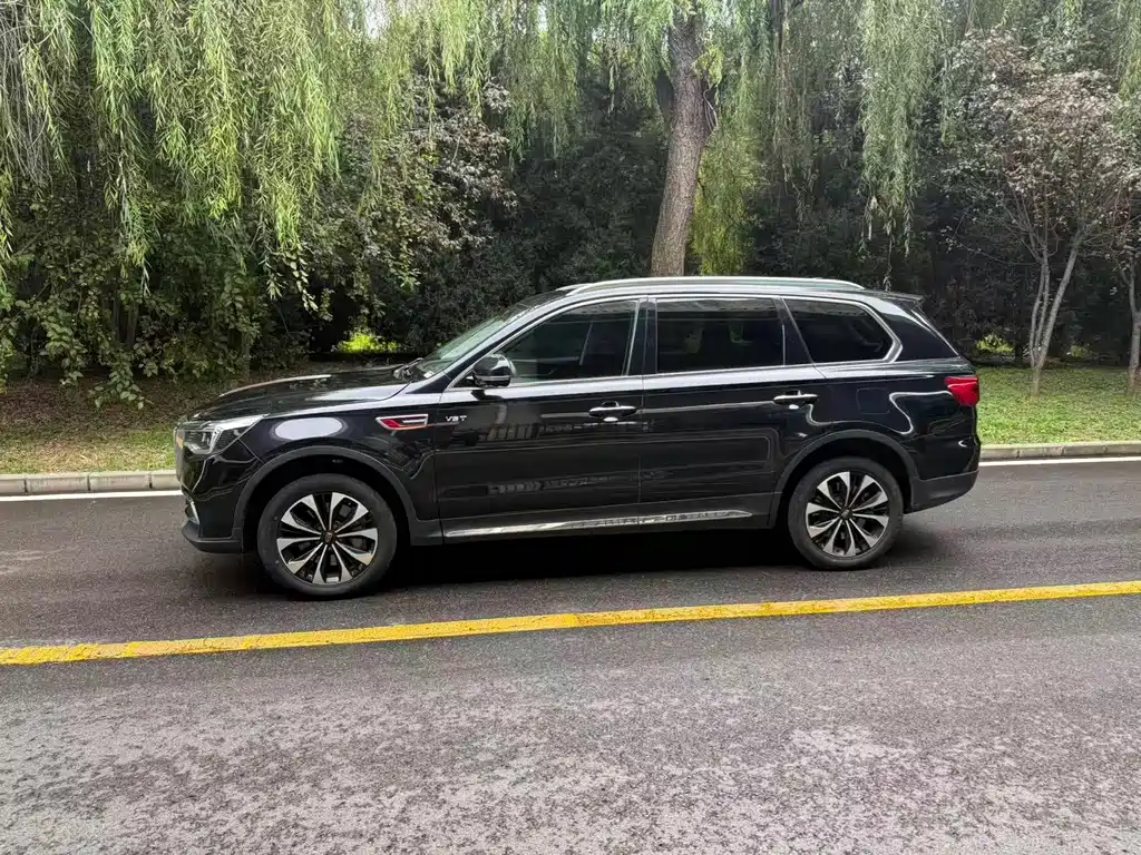 Hongqi Hongqi HS7 — фото 3